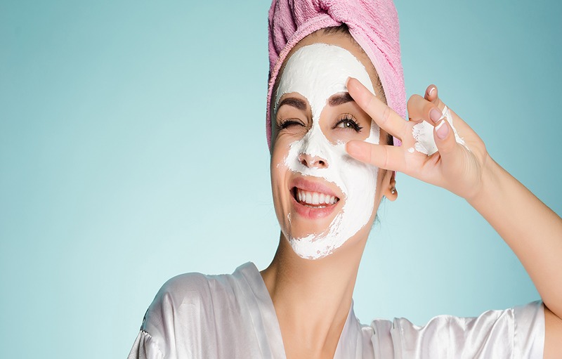 7 Nourishing Homemade Face Packs For Dry Skin